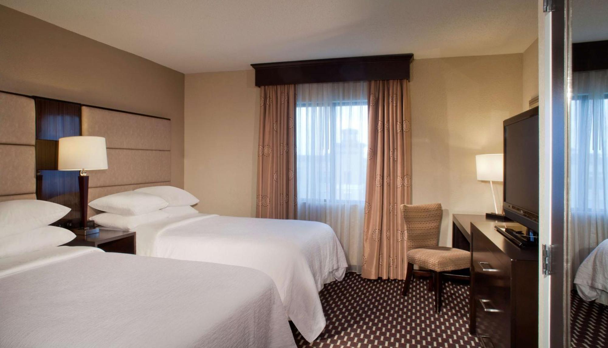 Embassy Suites By Hilton Houston Near The Galleria Buitenkant foto
