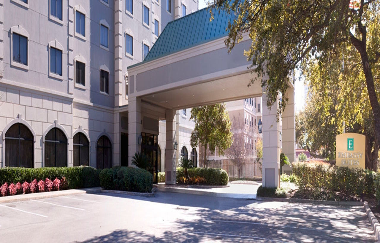 Embassy Suites By Hilton Houston Near The Galleria Buitenkant foto